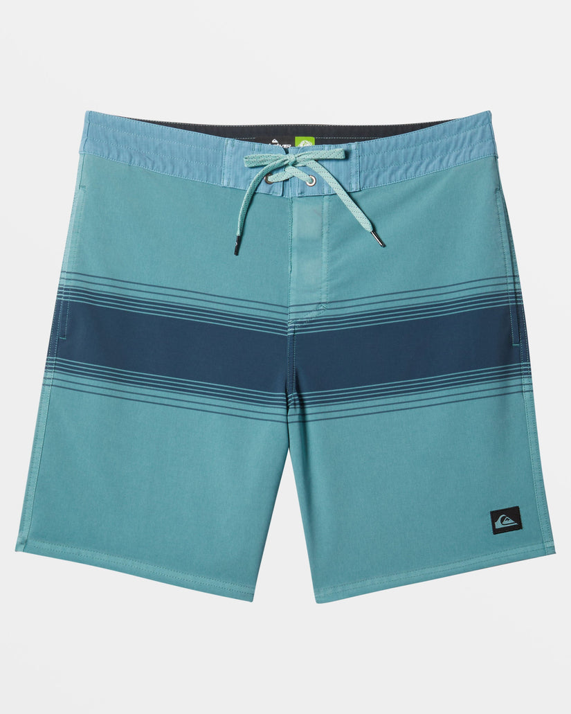 Surfsilk Street Trunk 18" Boardshorts - Aquifer