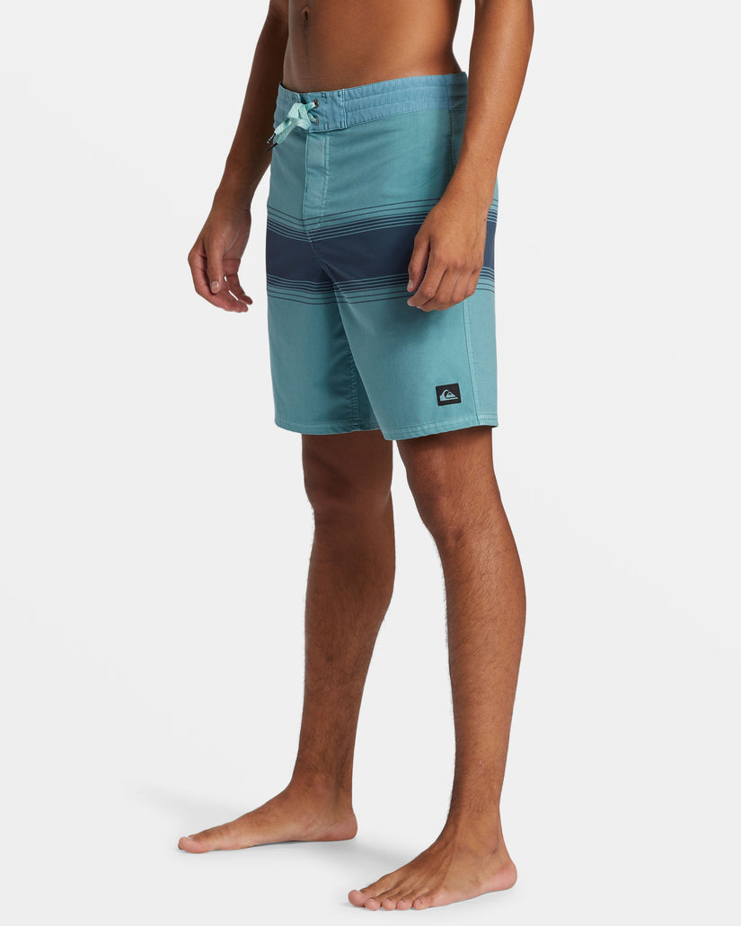 Surfsilk Street Trunk 18" Boardshorts - Aquifer