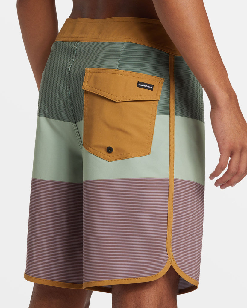 Surfsilk Tijuana 19" Boardshorts - Grape Shake