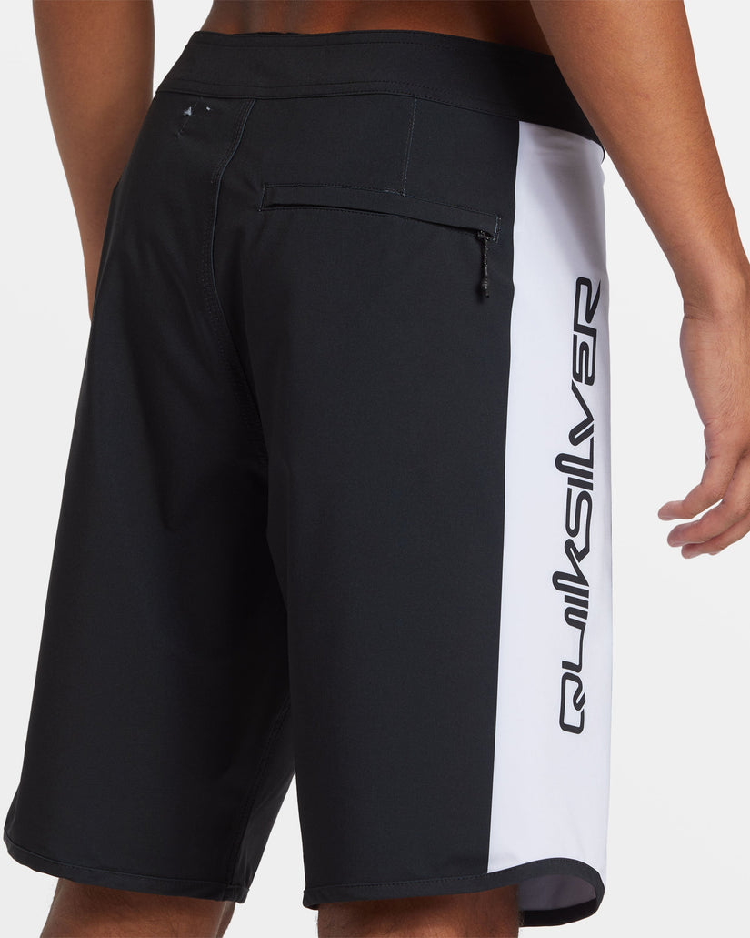 Surfsilk Holmes 20" Boardshorts - Black