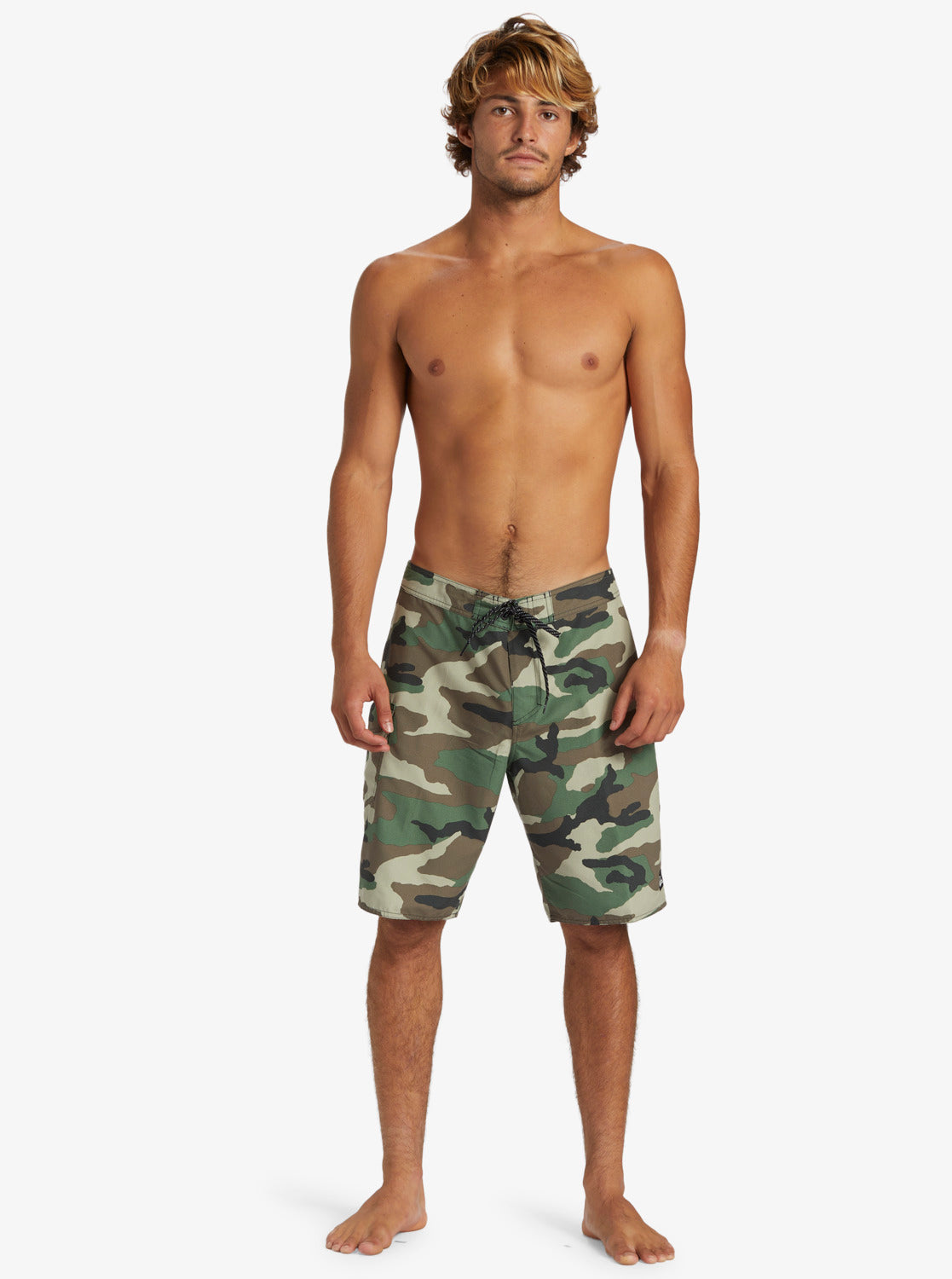 Quiksilver camo shorts on sale